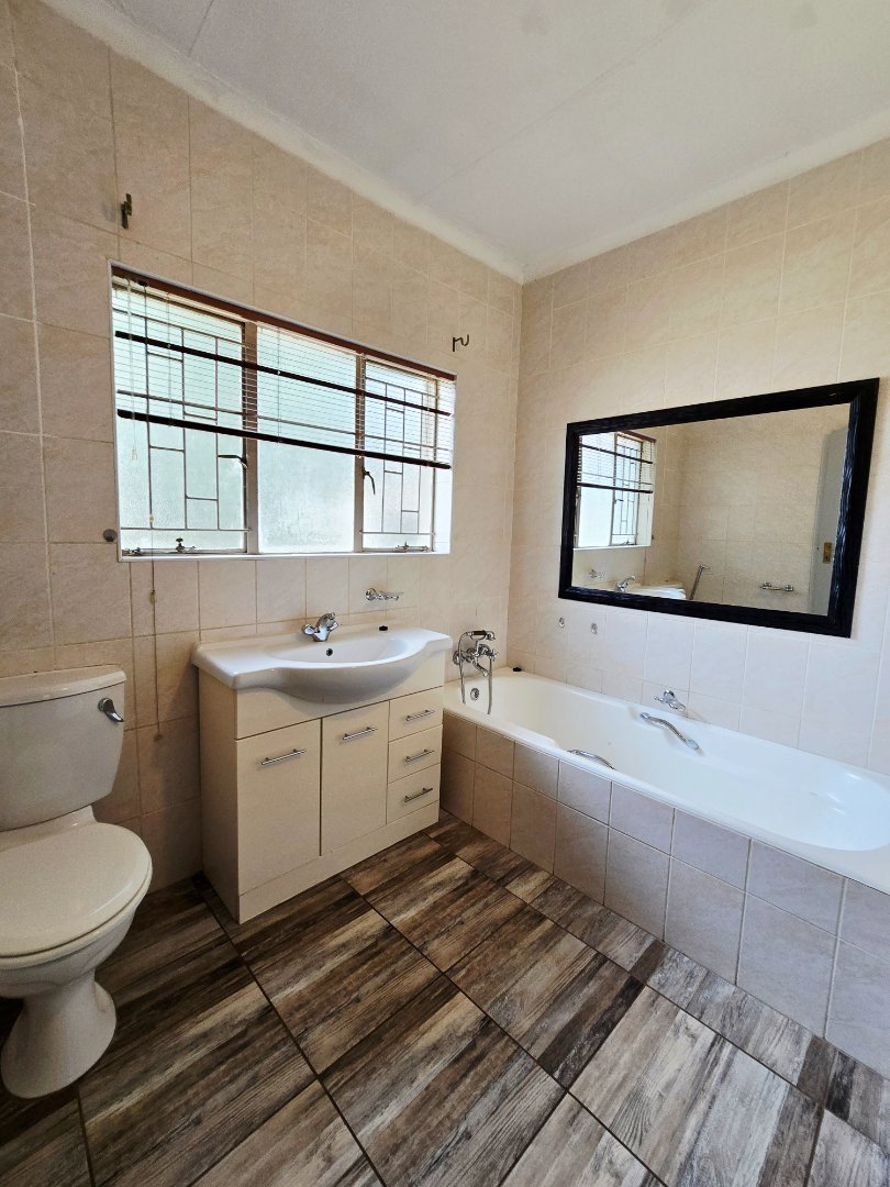 3 Bedroom Property for Sale in La Hoff North West